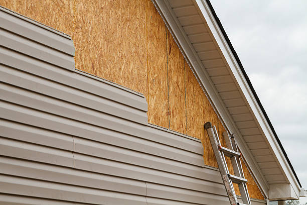 24/7 Emergency Vinyl Siding experts in Hanover, OH